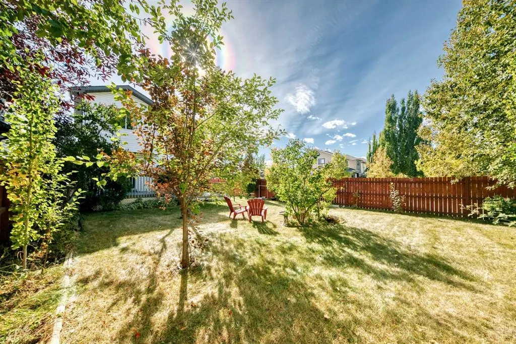 202 Bridlewood Court SW