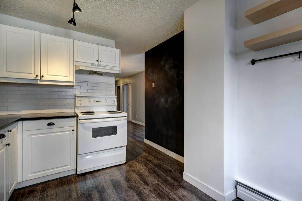 1335 12 Avenue, #211