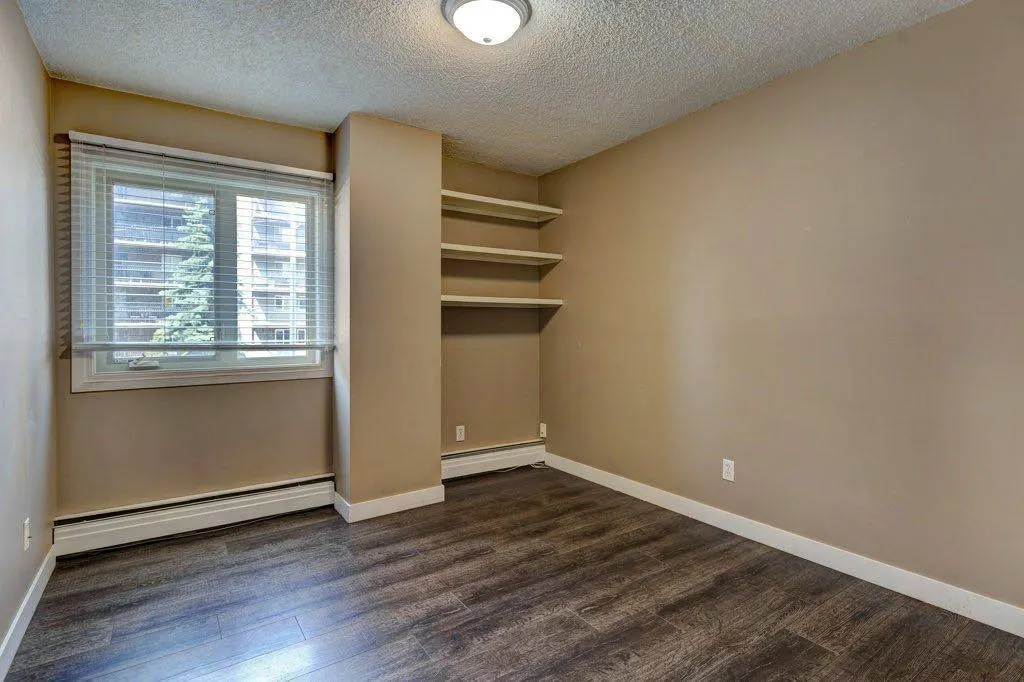 1335 12 Avenue, #211