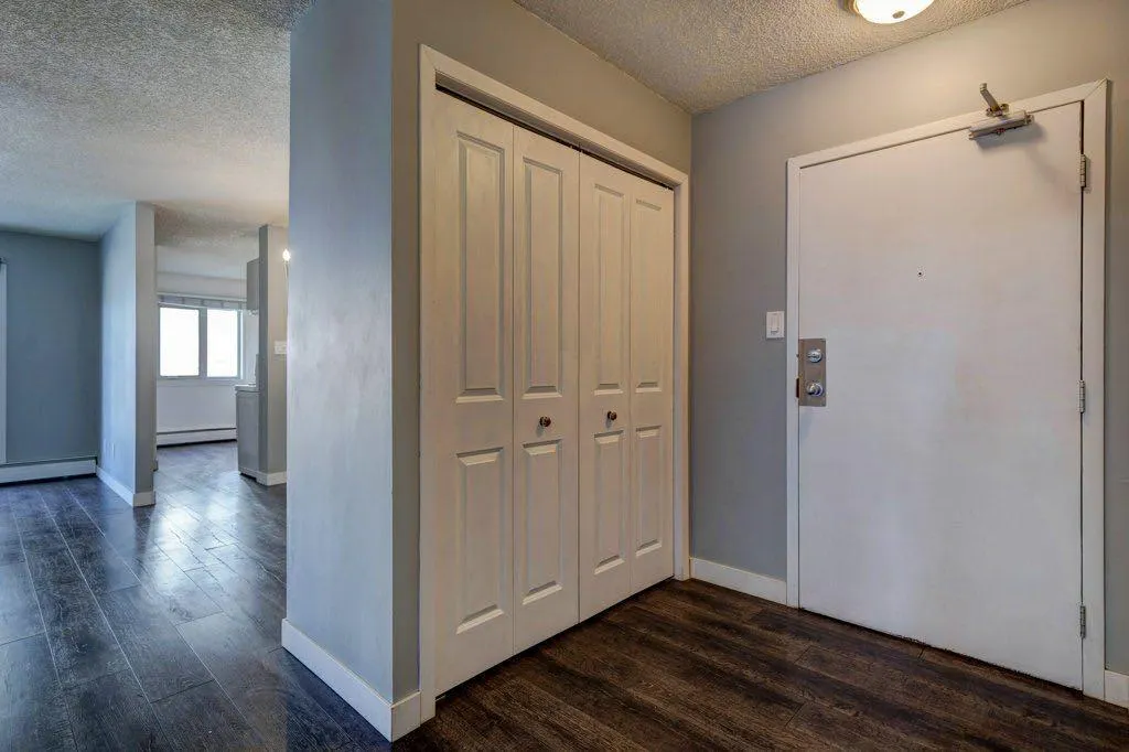1335 12 Avenue, #211