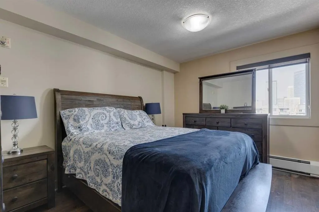 812 14 Avenue SW, #704