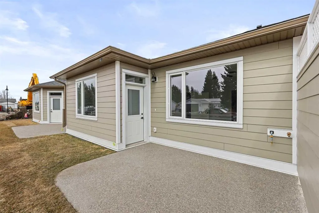 610 4 Avenue SW, #28