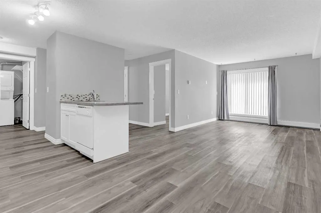 5555 Falsbridge Drive NE, #103
