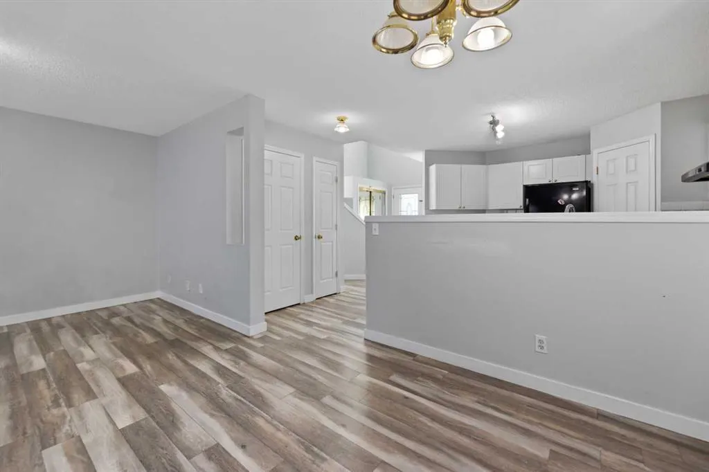 14 Tarington Park NE