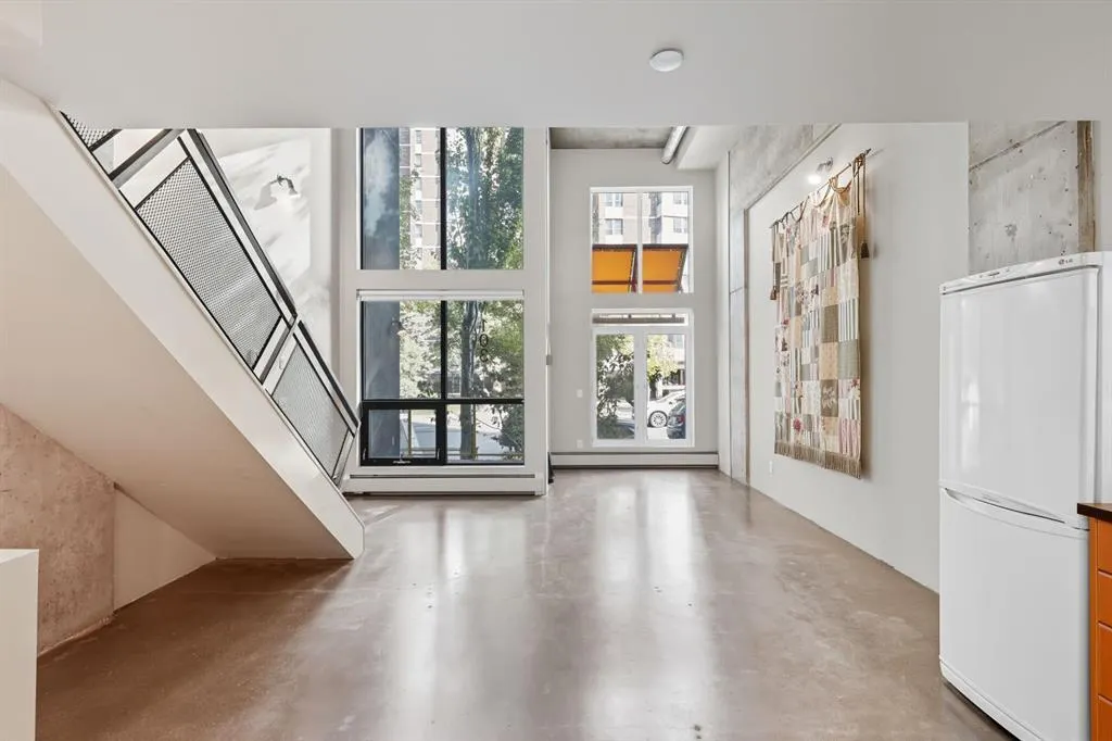535 8 Avenue SE, #103