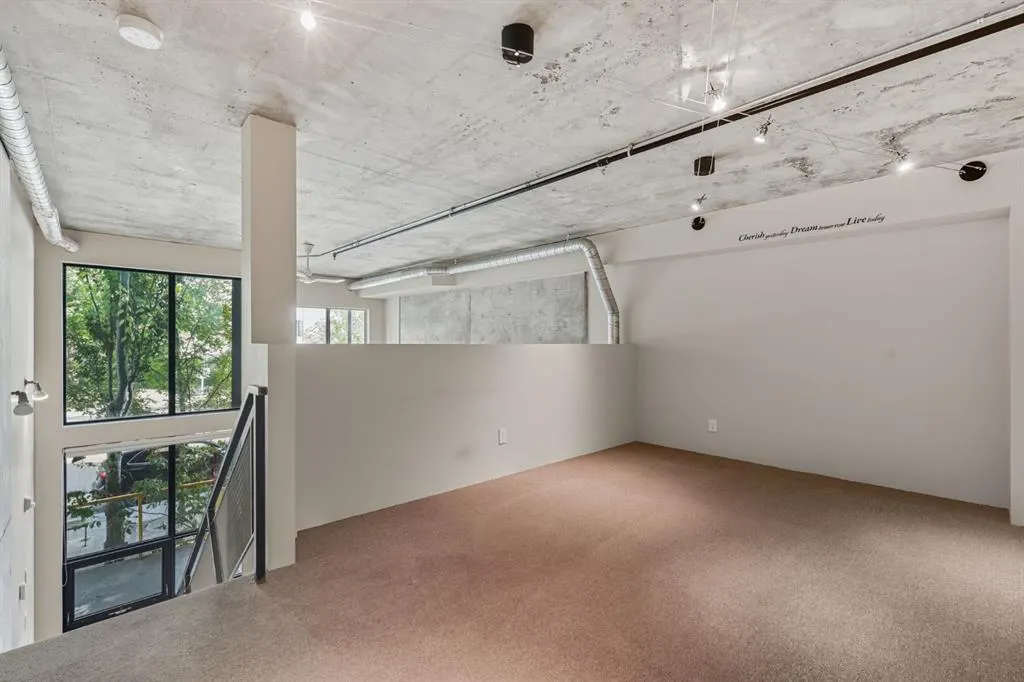 535 8 Avenue SE, #103