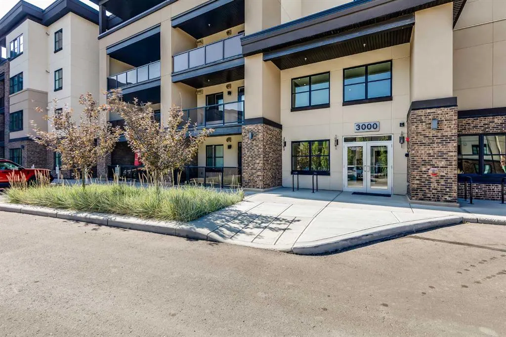 80 Greenbriar Place NW, #3204