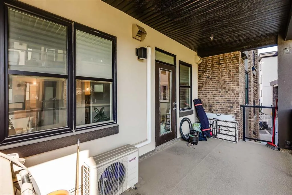 80 Greenbriar Place NW, #3204