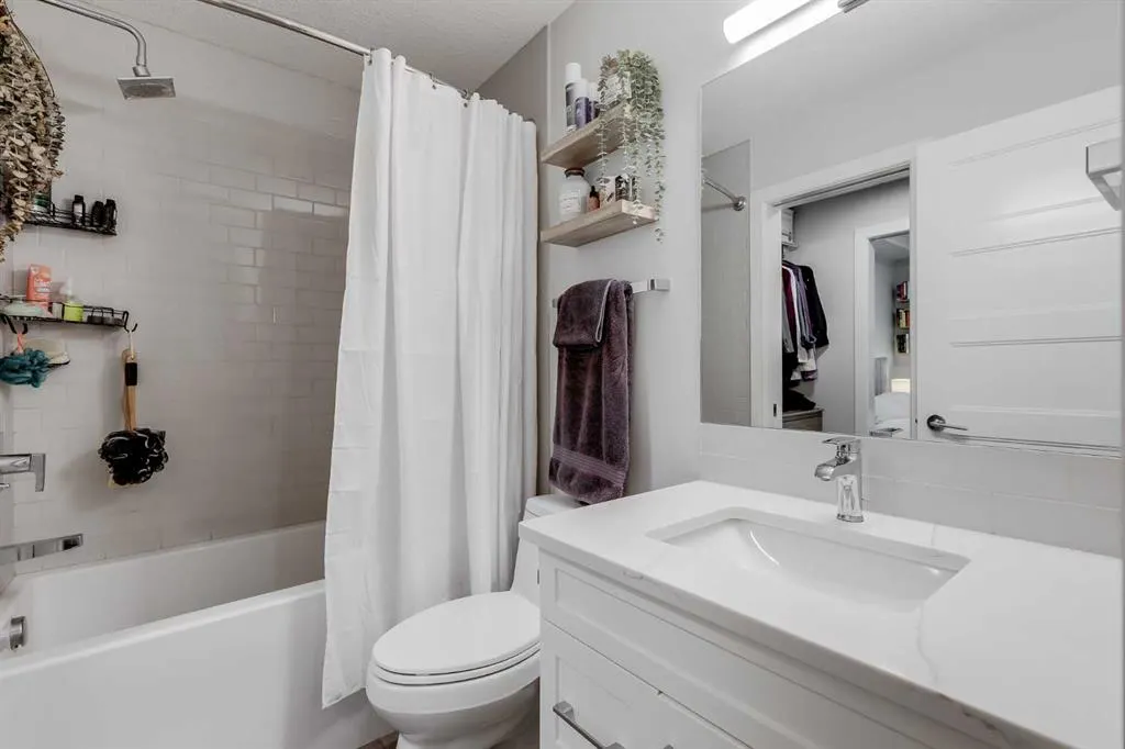 80 Greenbriar Place NW, #3204