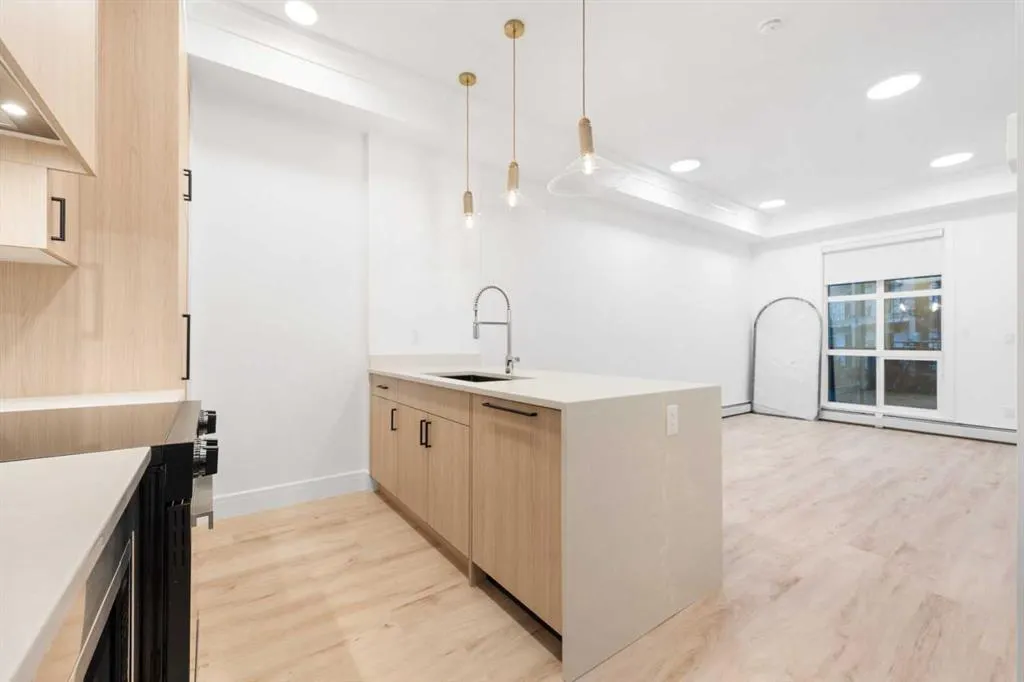4270 Norford Avenue NW, #1113