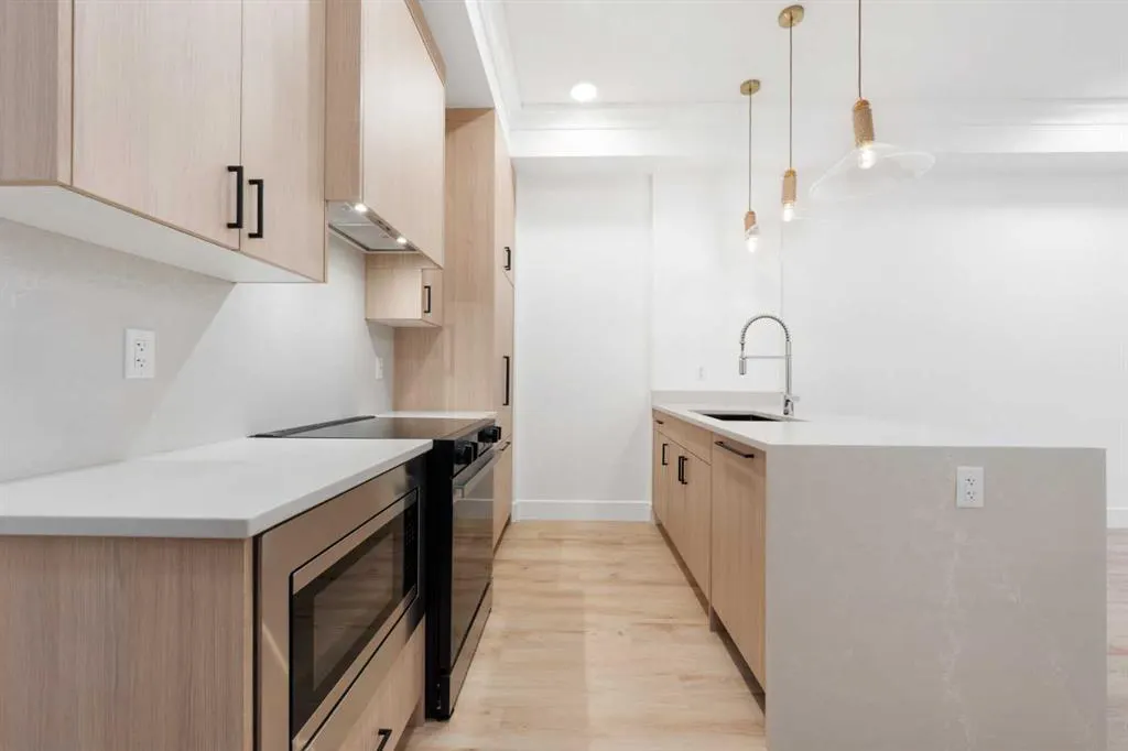4270 Norford Avenue NW, #1113