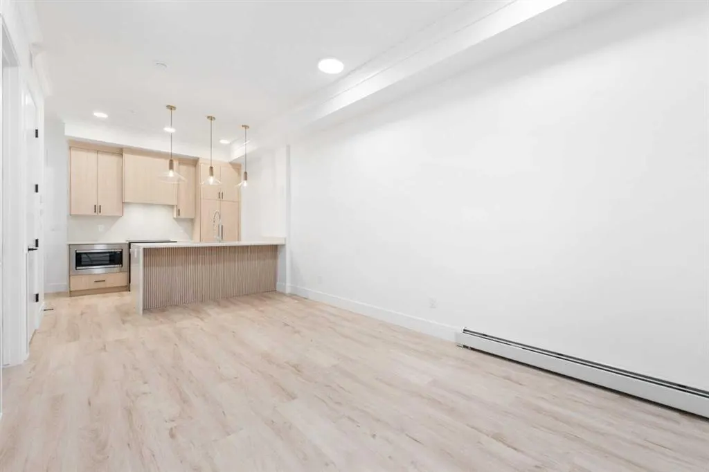 4270 Norford Avenue NW, #1113