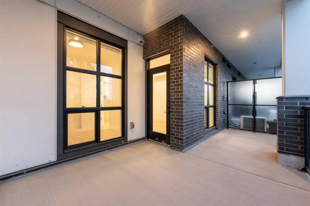 4270 Norford Avenue NW, #1113