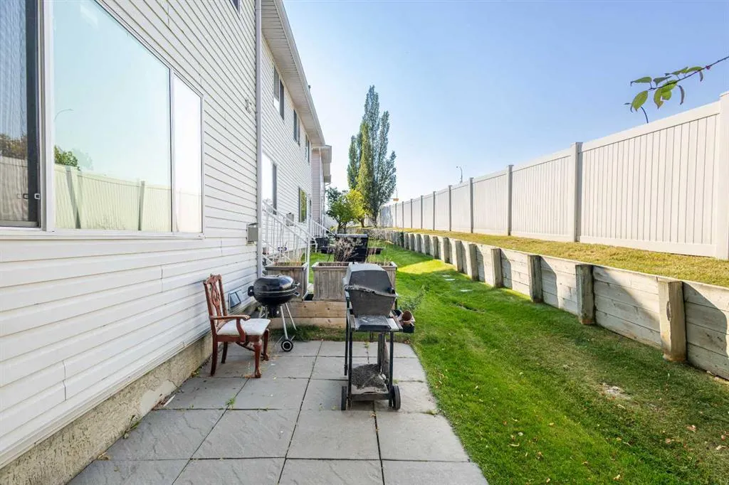 83 Harvest Oak Circle NE
