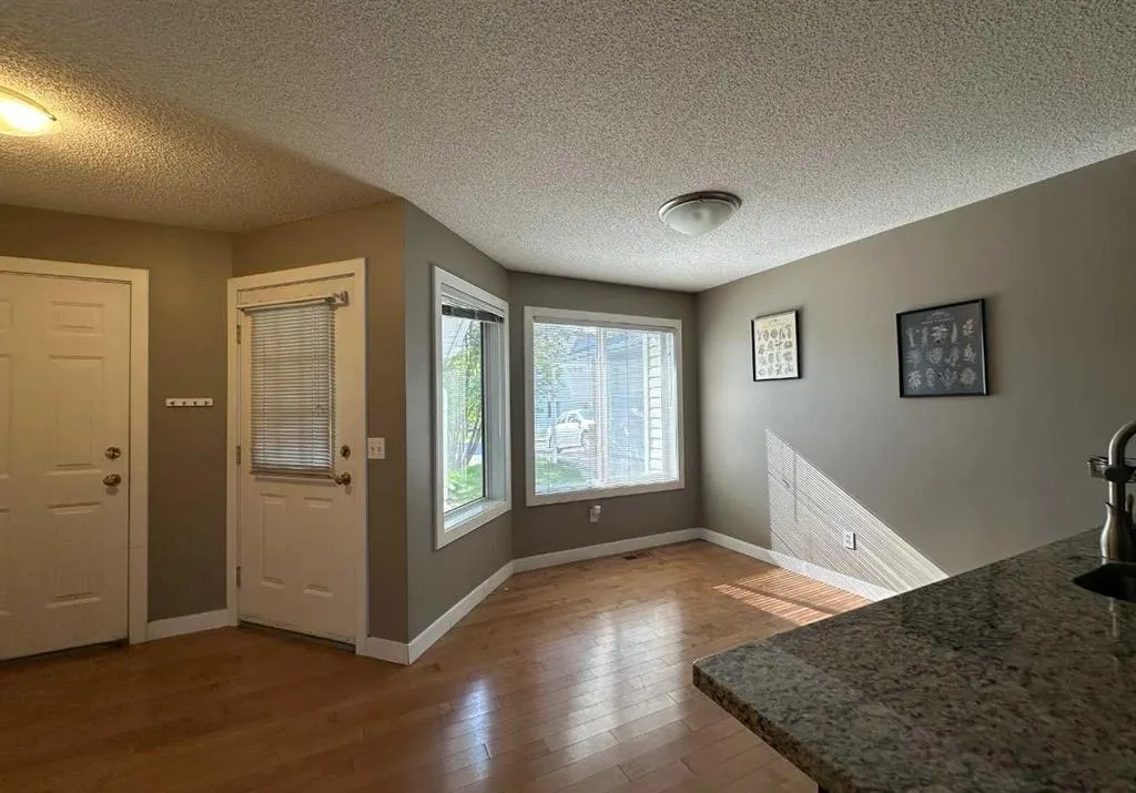 83 Harvest Oak Circle NE