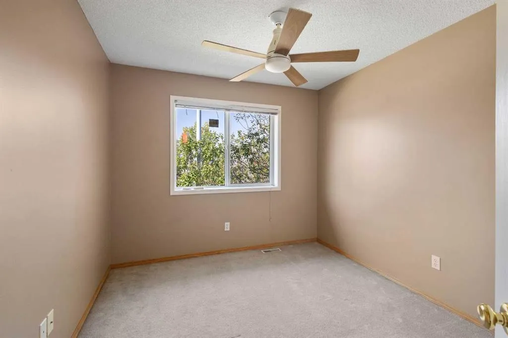 83 Harvest Oak Circle NE