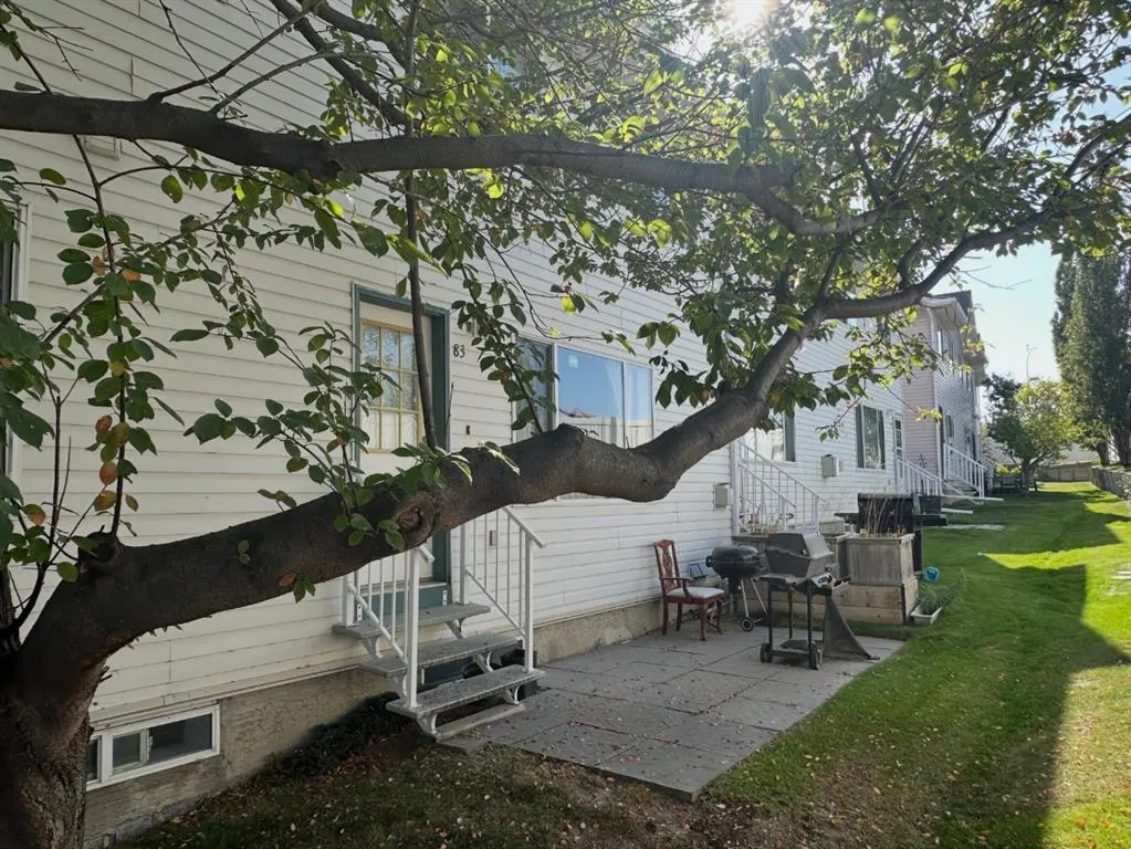 83 Harvest Oak Circle NE