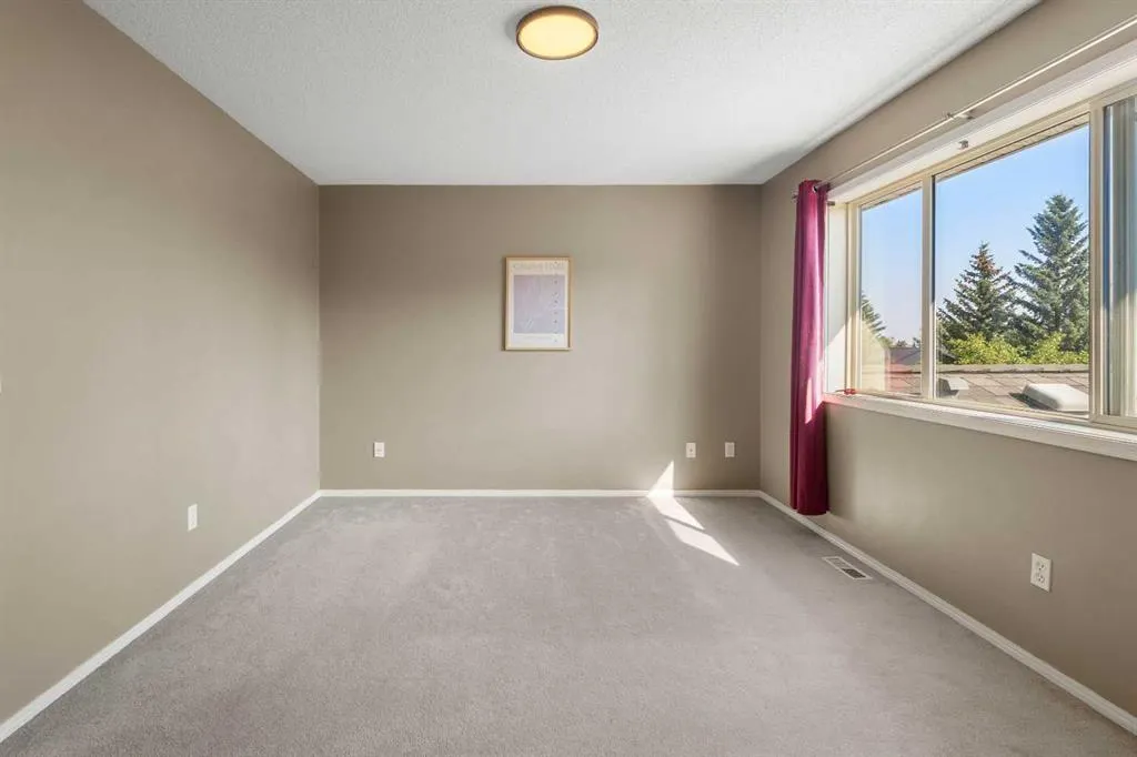 83 Harvest Oak Circle NE