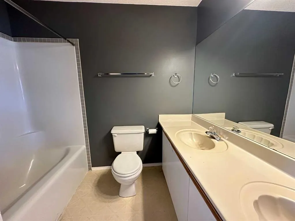 83 Harvest Oak Circle NE
