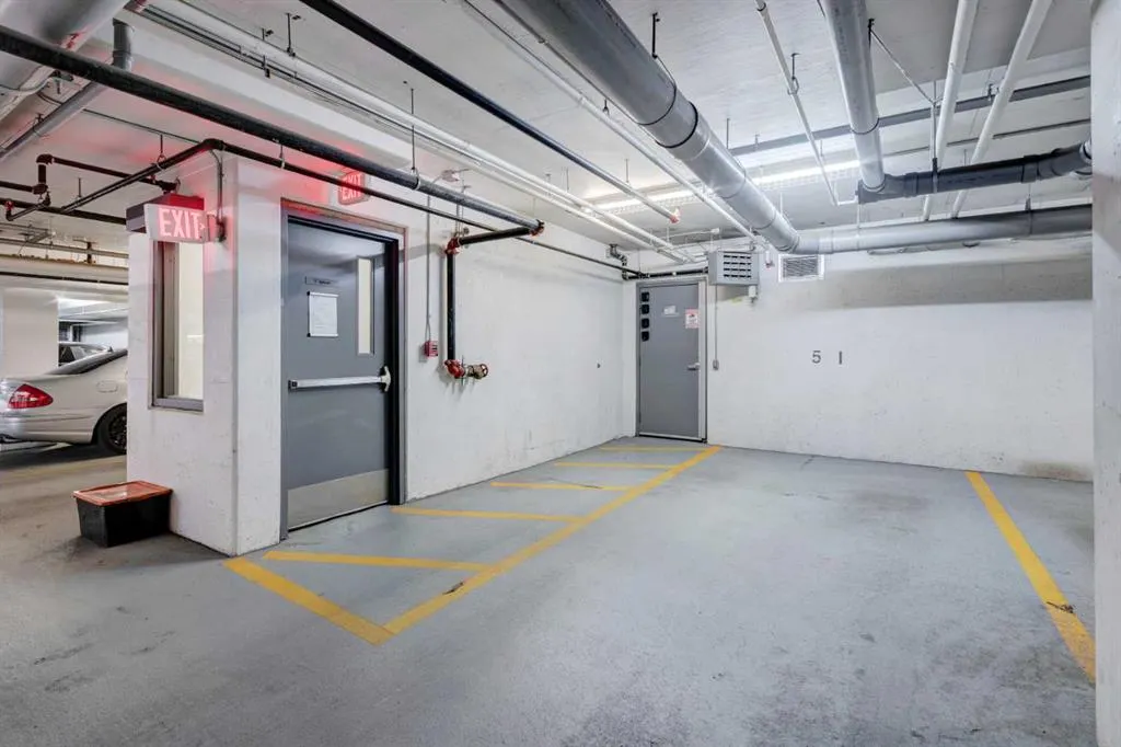 8531 8A Avenue SW, #101