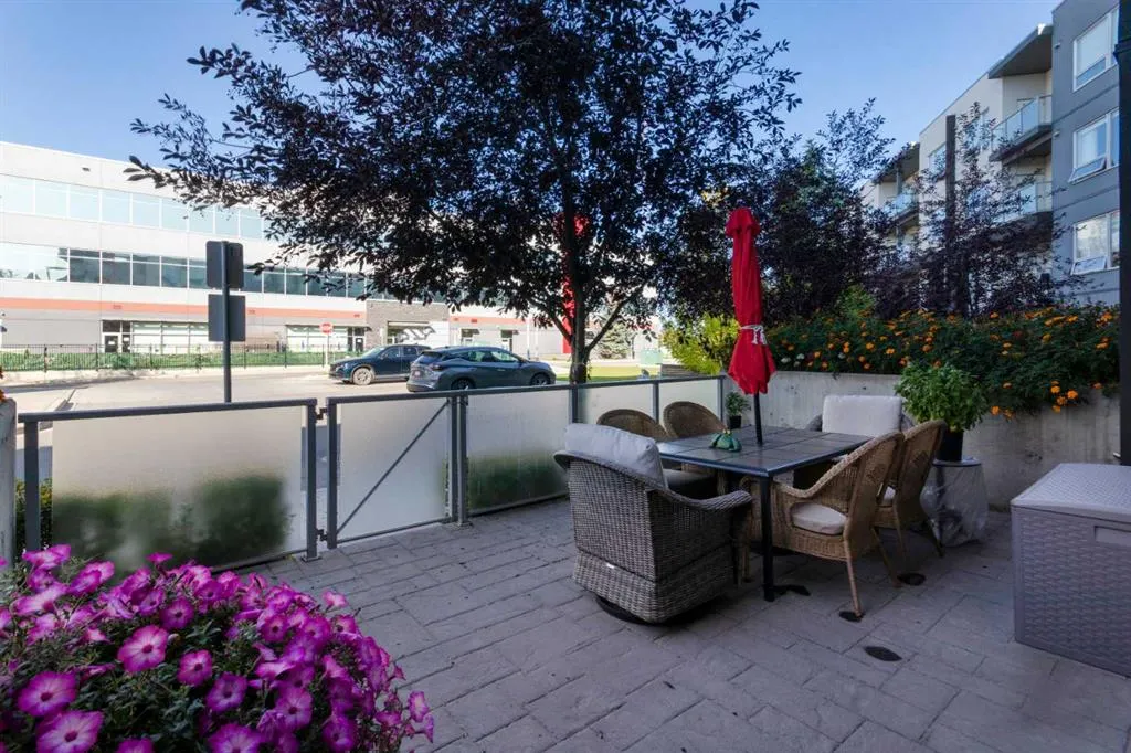 8531 8A Avenue SW, #101