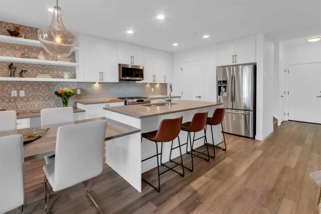 8531 8A Avenue SW, #101