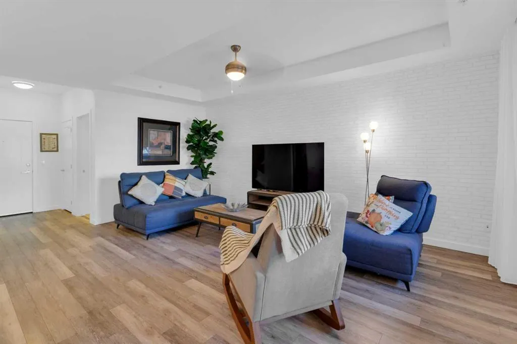 8531 8A Avenue SW, #101