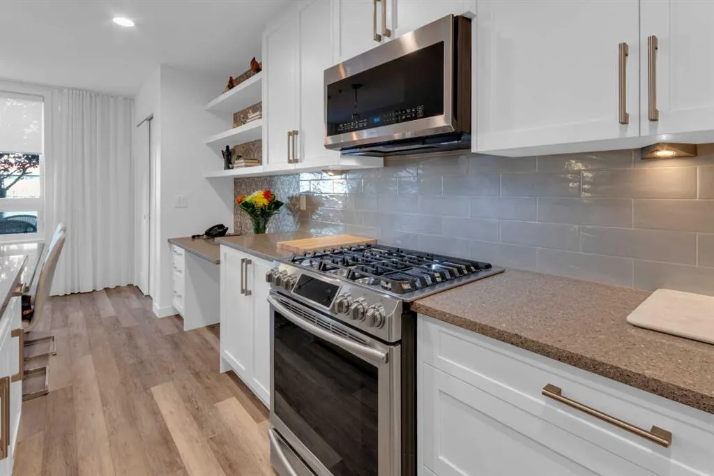 8531 8A Avenue SW, #101