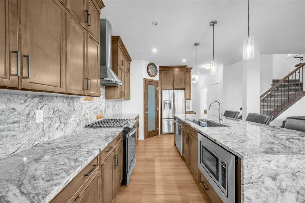 628 West Lakeview Drive