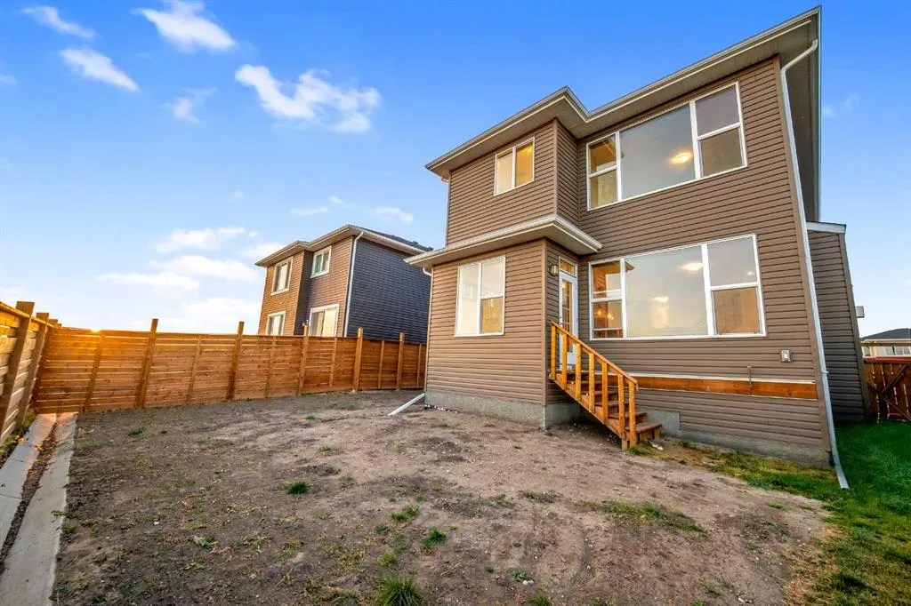 628 West Lakeview Drive