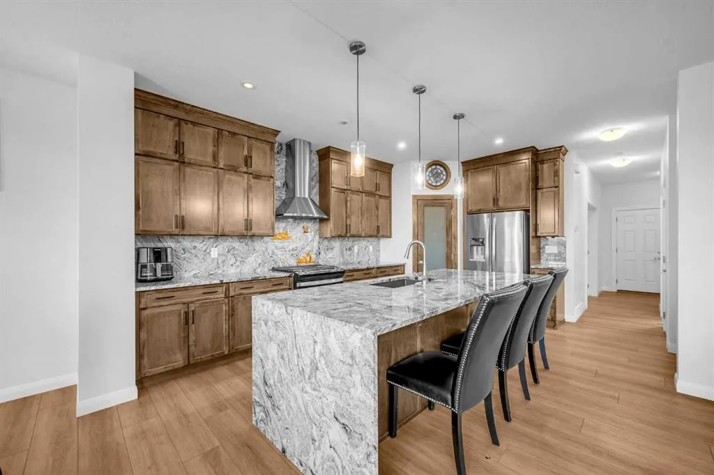 628 West Lakeview Drive