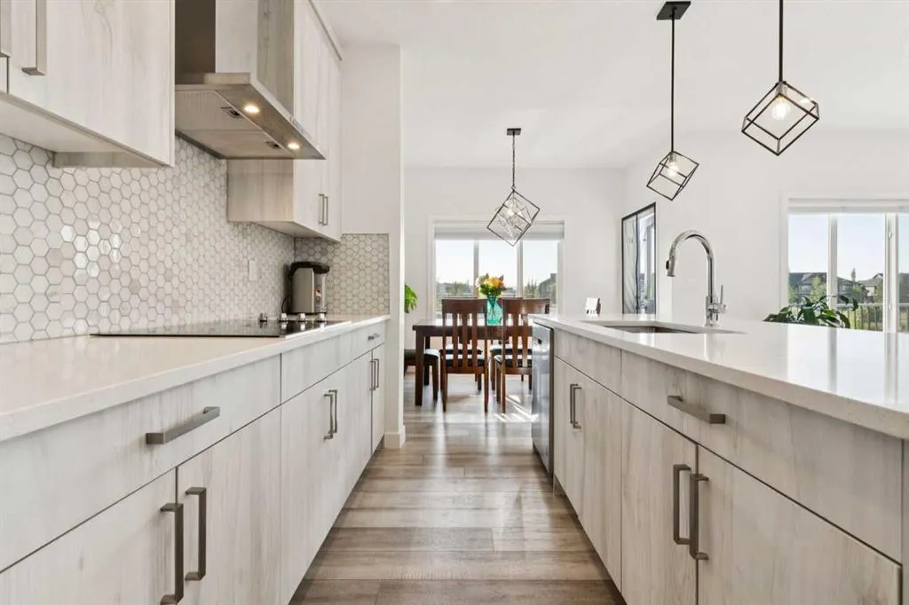 51 Midgrove Drive SW
