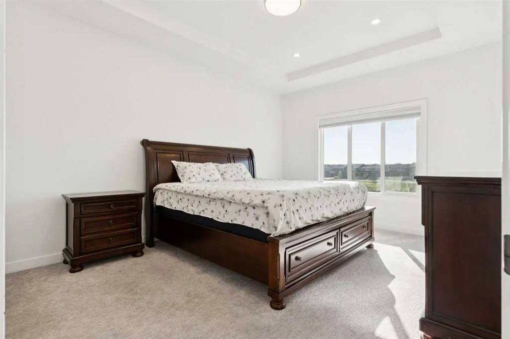 51 Midgrove Drive SW