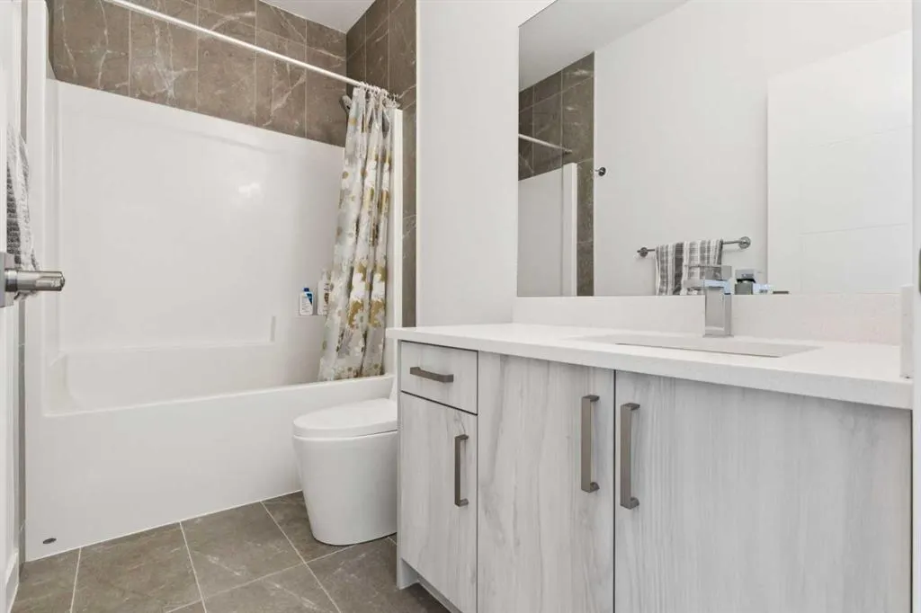 51 Midgrove Drive SW