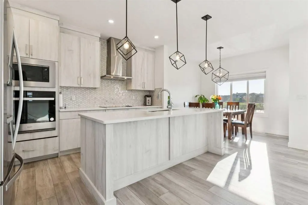 51 Midgrove Drive SW