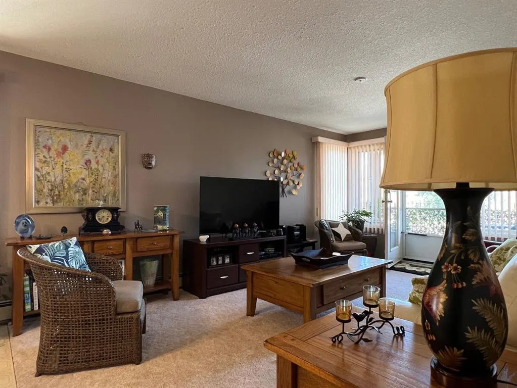 2311 19 Street, #23A