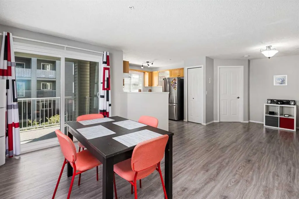 604 8 Street SW, #1214