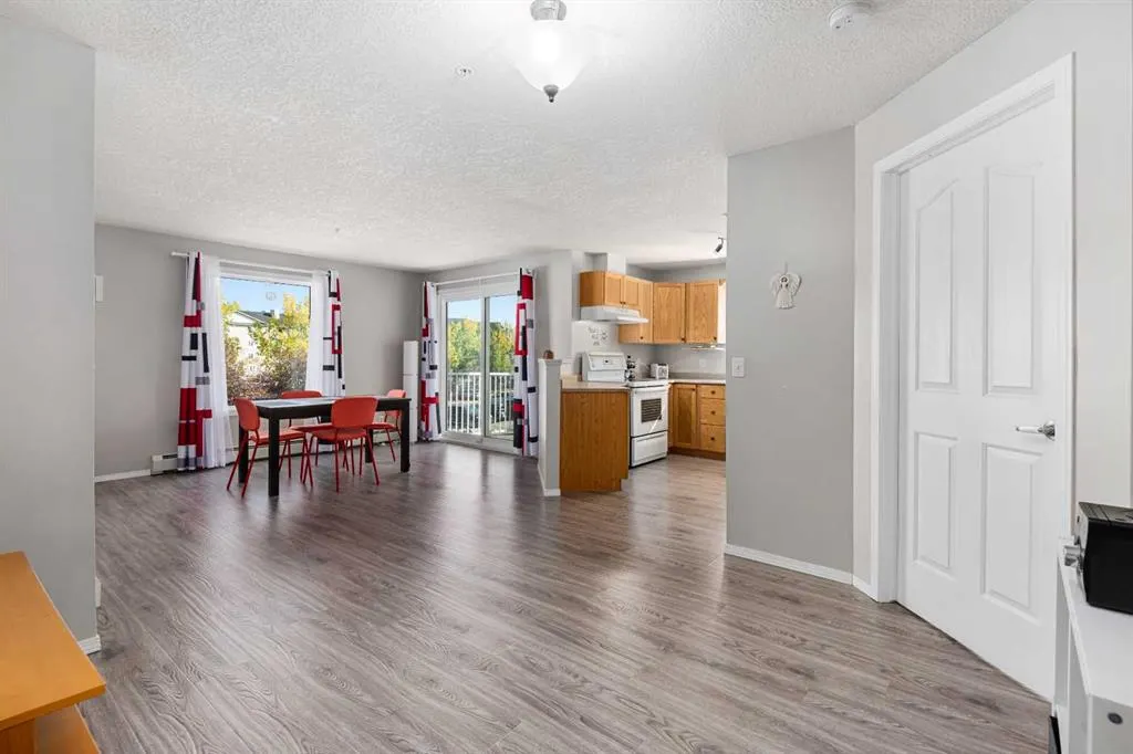 604 8 Street SW, #1214