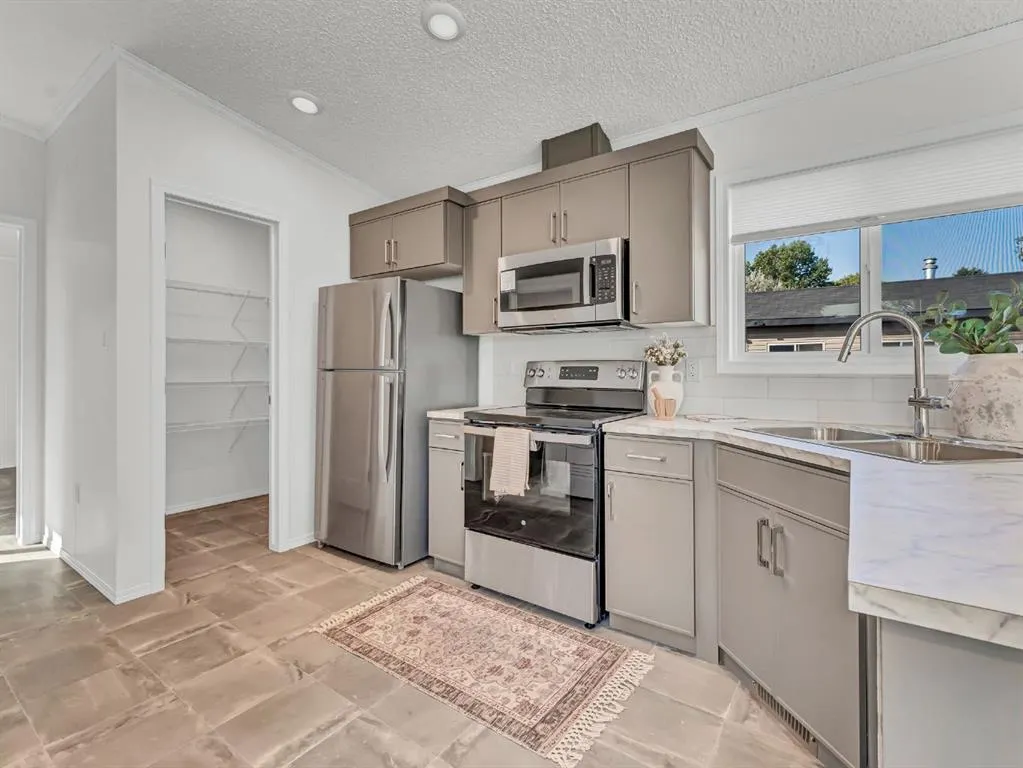 4000 13 Avenue SE, #134