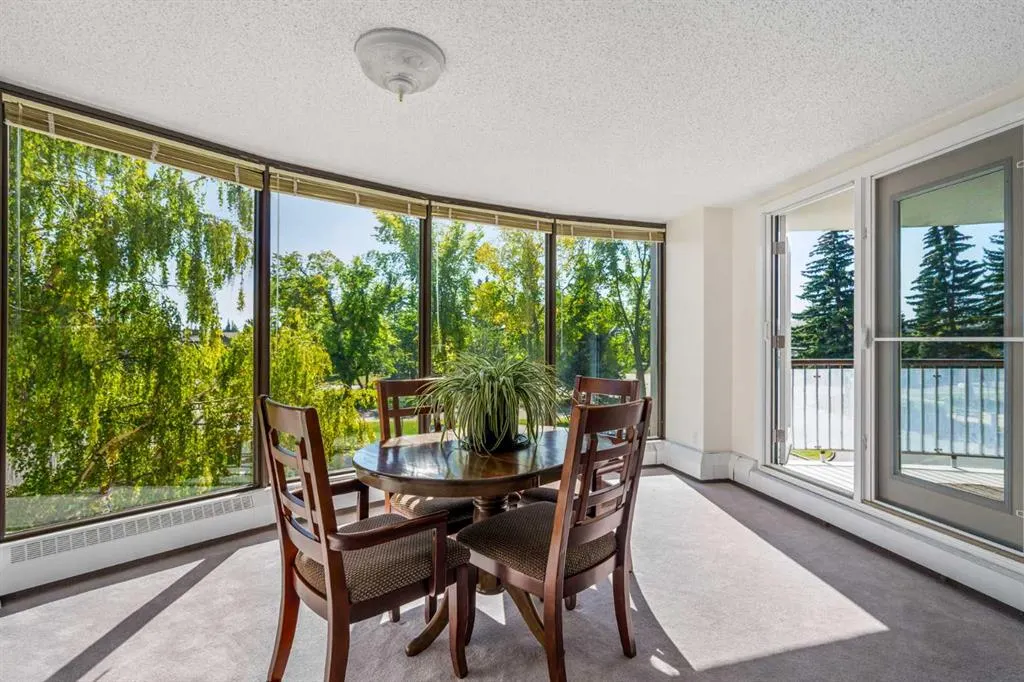 20 Coachway Road SW, #221