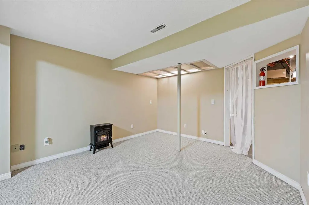 2300 Oakmoor Drive SW, #95