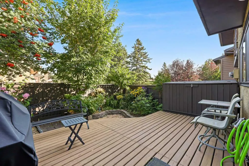 2300 Oakmoor Drive SW, #95