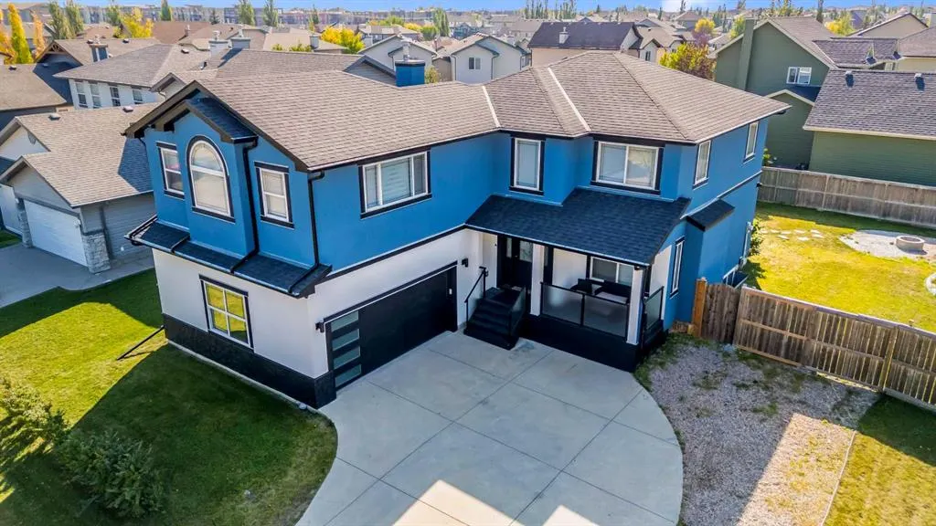 80 Canoe Square SW