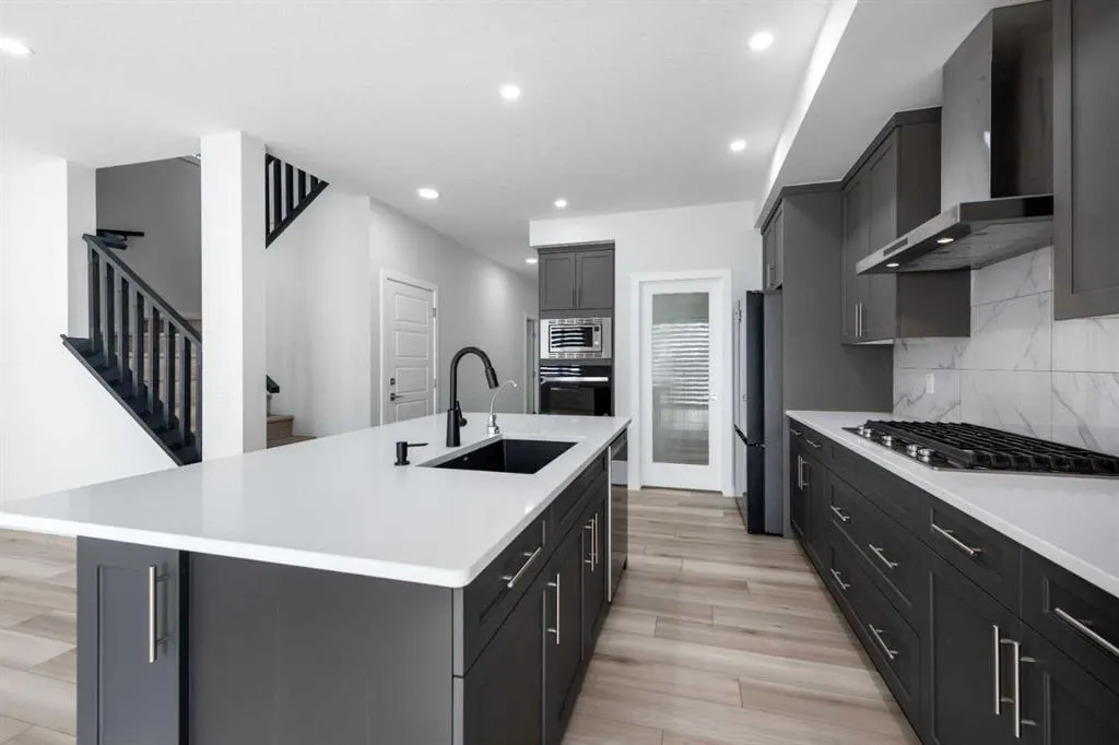 155 Legacy Reach Park SE