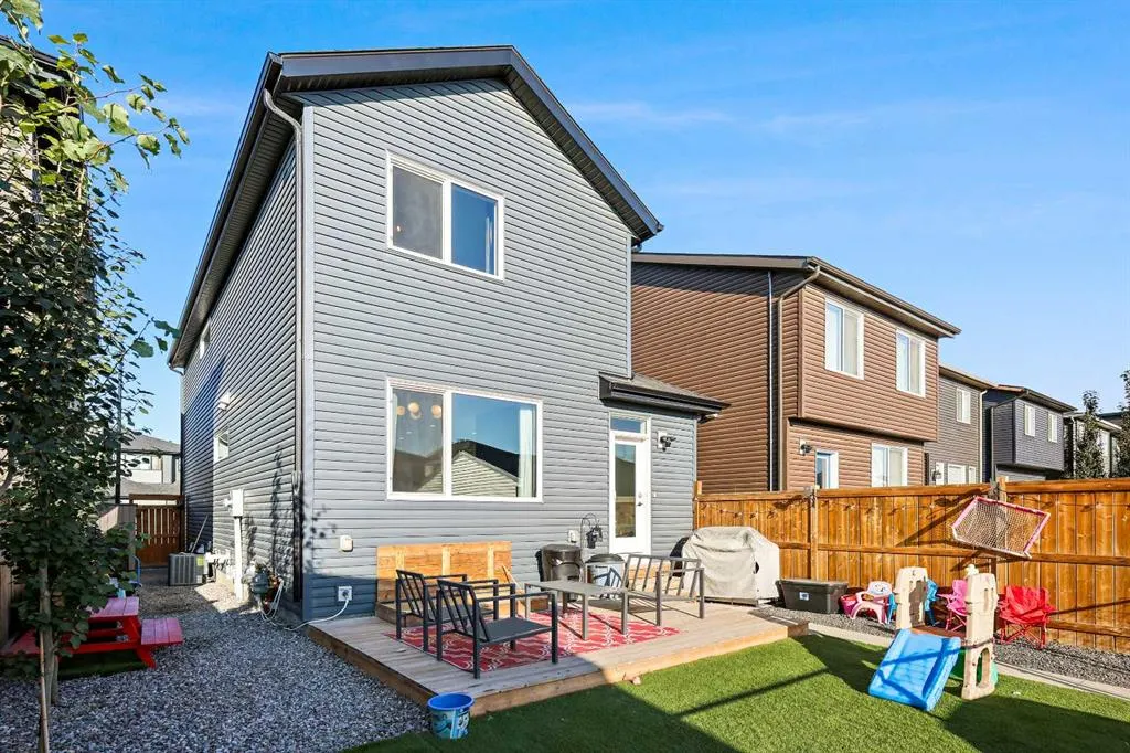 22 Wolf Creek Manor SE