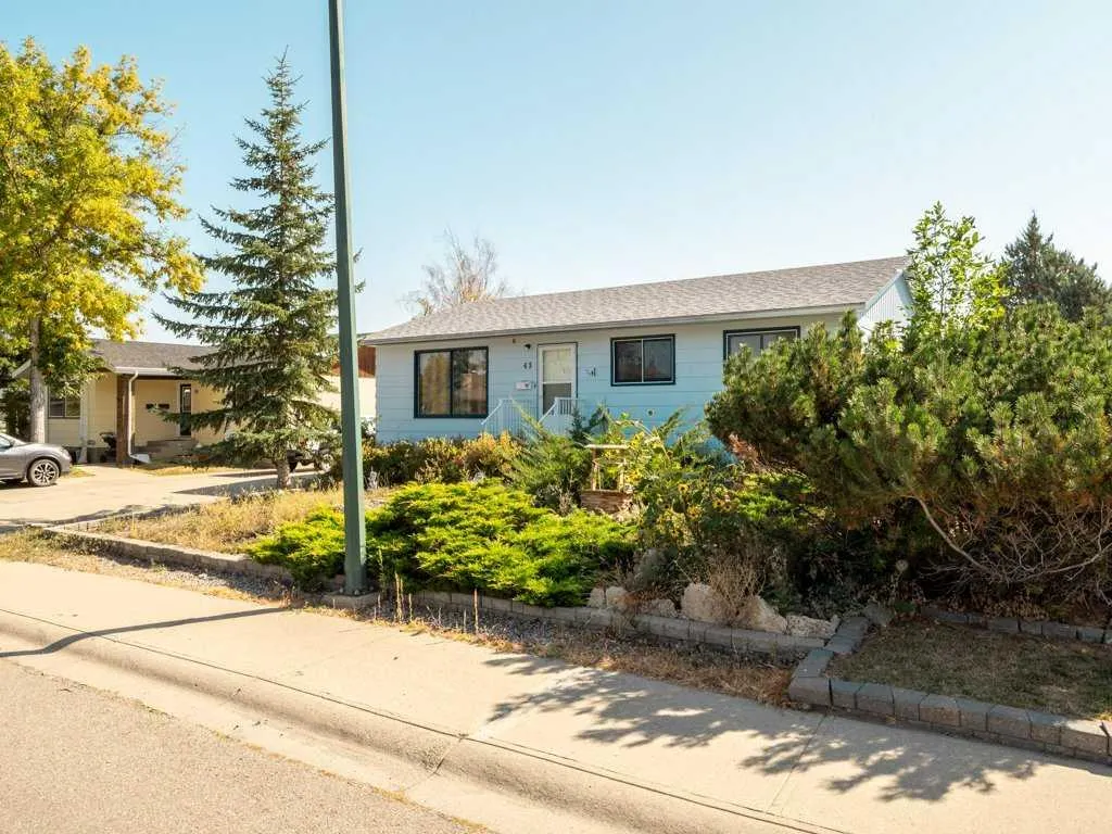 43 Ryerson Road W