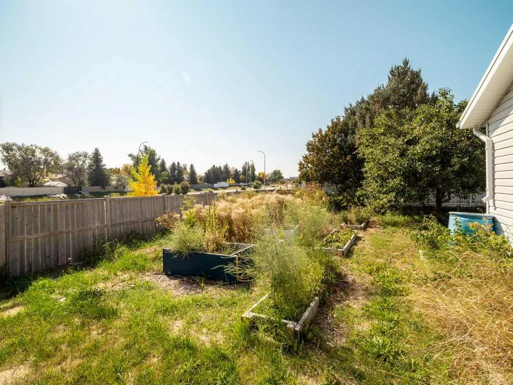 43 Ryerson Road W