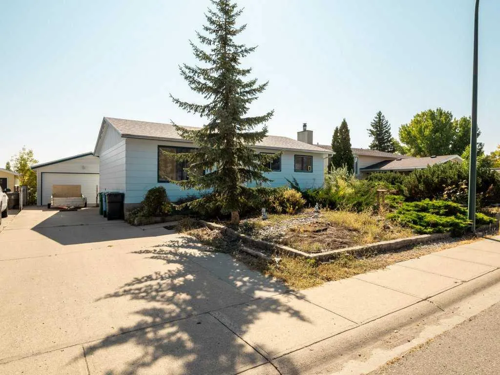 43 Ryerson Road W