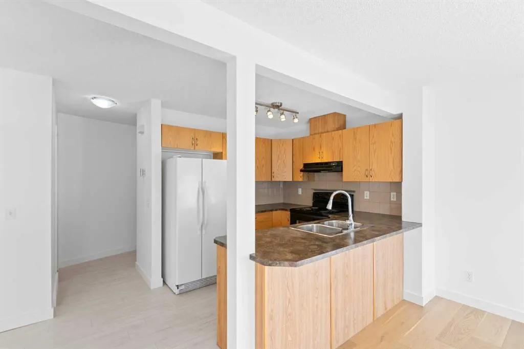 85 Panatella Villas NW