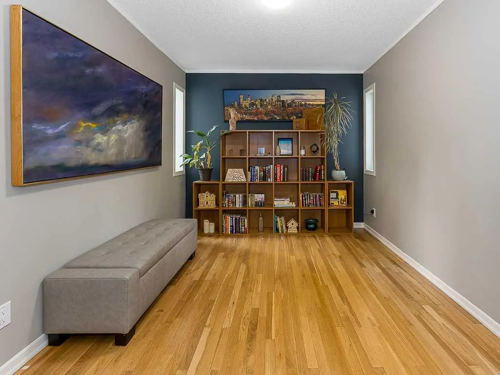 323 Bridlewood Circle SW